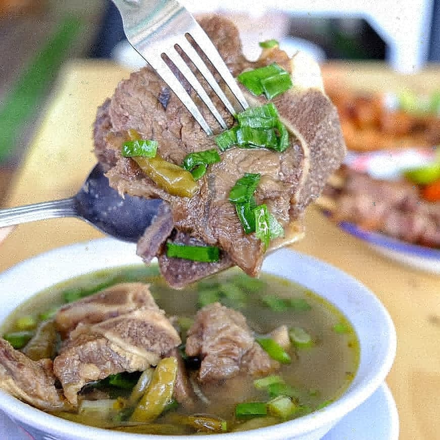 Sop Iga Pedas : Kehangatan rempah yang menggugah selera